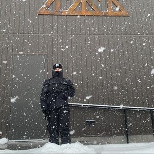 Meet your Posher, Anthony